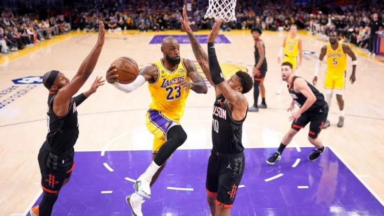 湖人攻防体系碾压火箭 掘金主场险胜森林狼