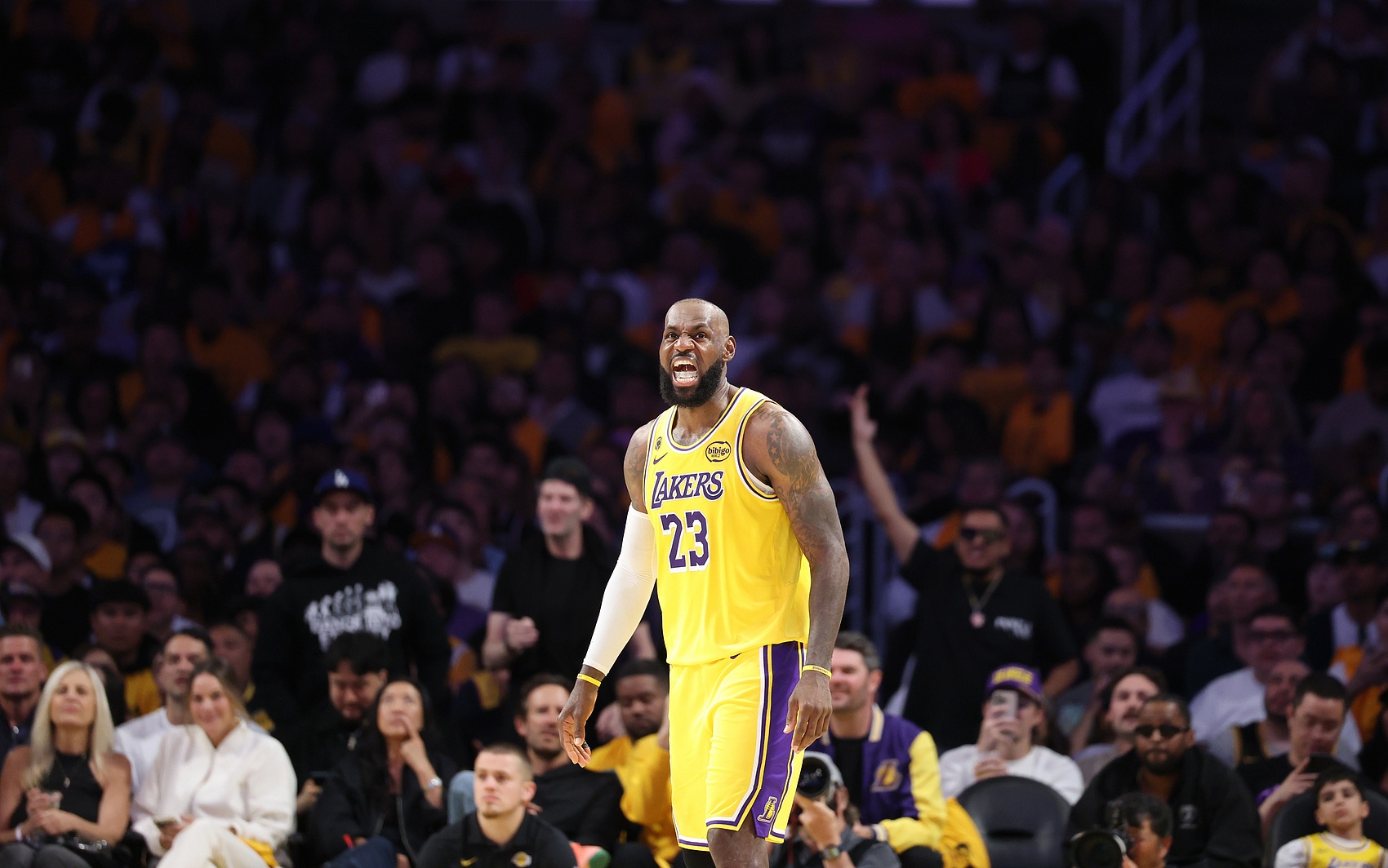 湖人G1告捷晋级概率仍不足四成 数据模型看衰卫冕冠军