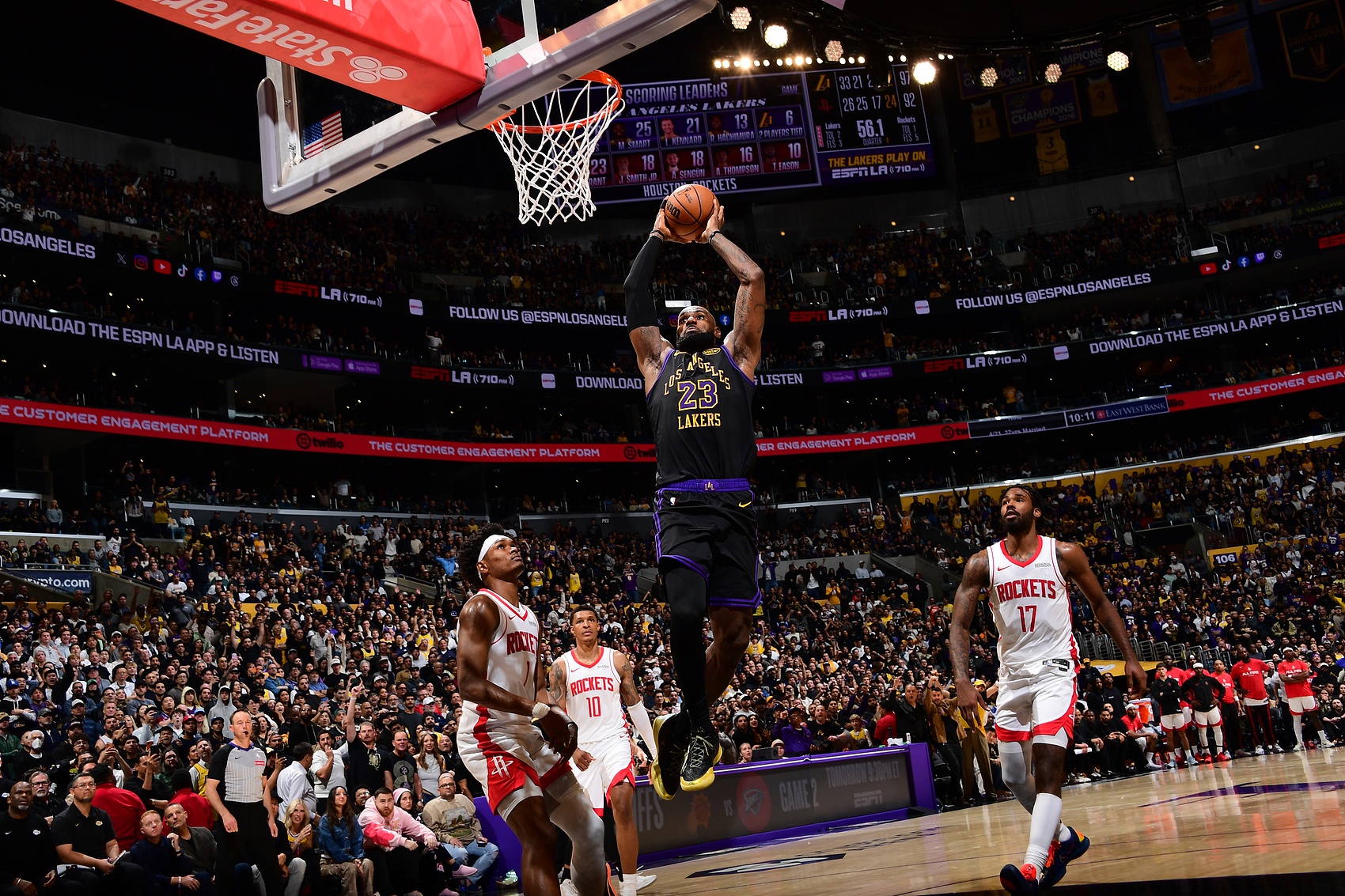 詹姆斯率湖人主场再胜火箭 系列赛2比0领先