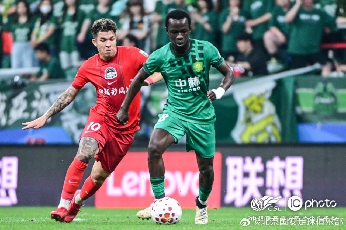 达万头球破门难救主 国安主场1-2遭河南逆转