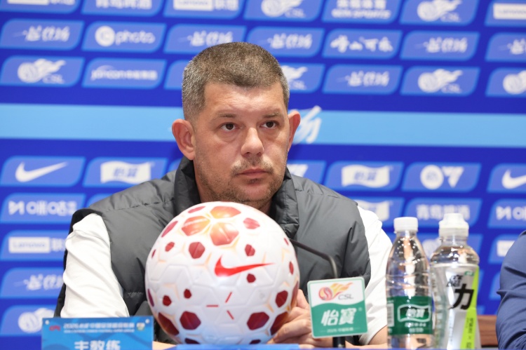 海牛锁定塞尔维亚边前腰，里斯蒂奇钦点白人外援