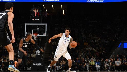 夏联：勇士金队98-69轻取马刺 伦德博格11+8+2帽