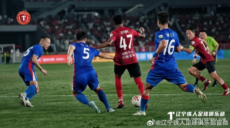 热菲尼奥双响邦本宜裕点射 辽宁铁人3-1上海申花 热菲尼奥双响邦本宜裕点射 辽宁铁人3-1上海申花
