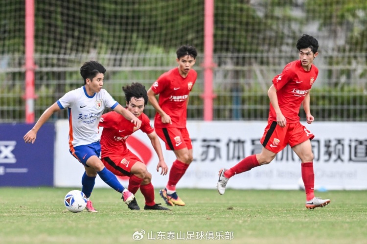 山东泰山B队客场3-1力克富盛经开 提前两轮锁定中乙争冠组席位 山东泰山B队客场3-1力克富盛经开 提前两轮锁定中乙争冠组席位