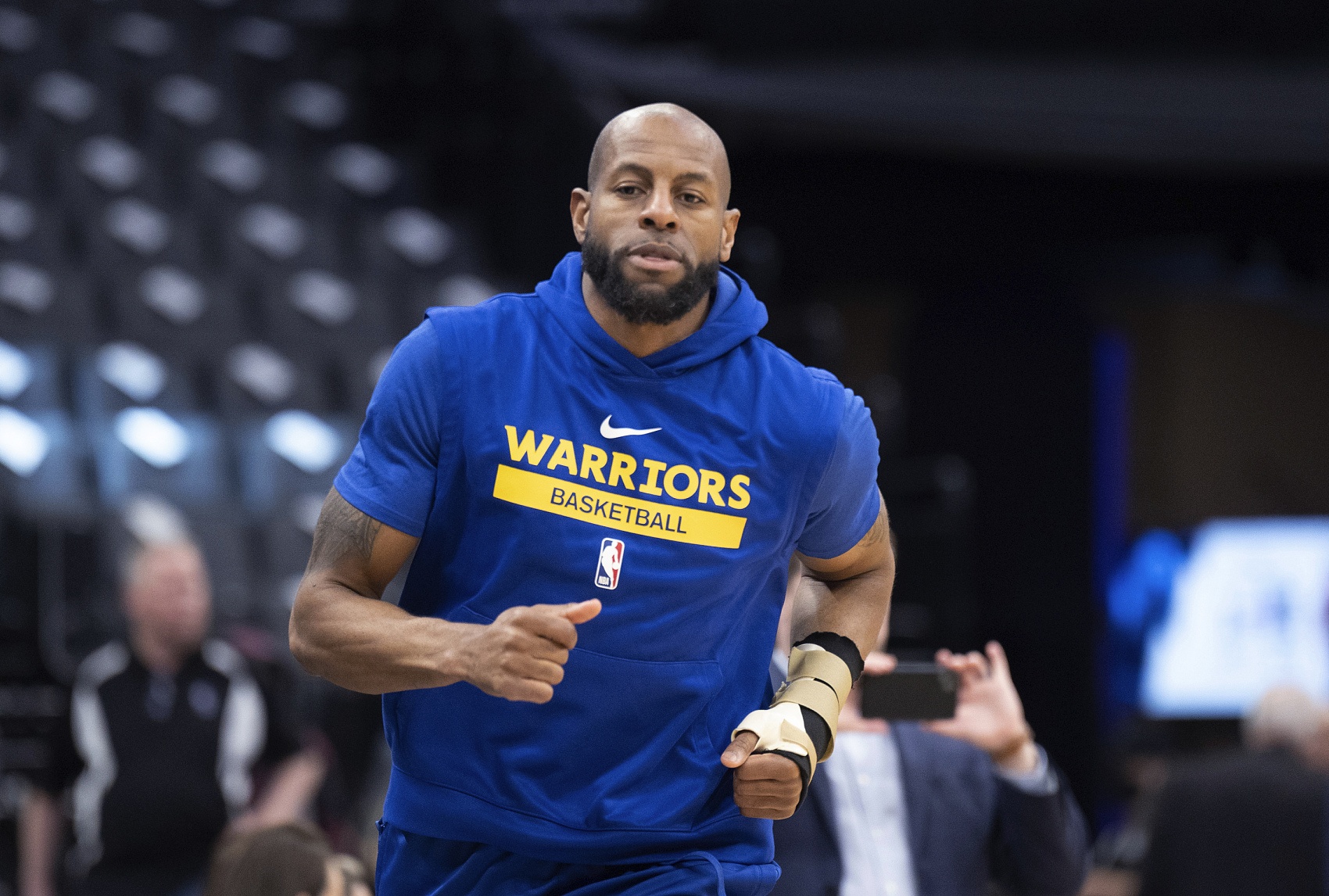 伊戈达拉直言NBA赢球已非首要目标 数据刷子拿大合同成常态 伊戈达拉直言NBA赢球已非首要目标 数据刷子拿大合同成常态