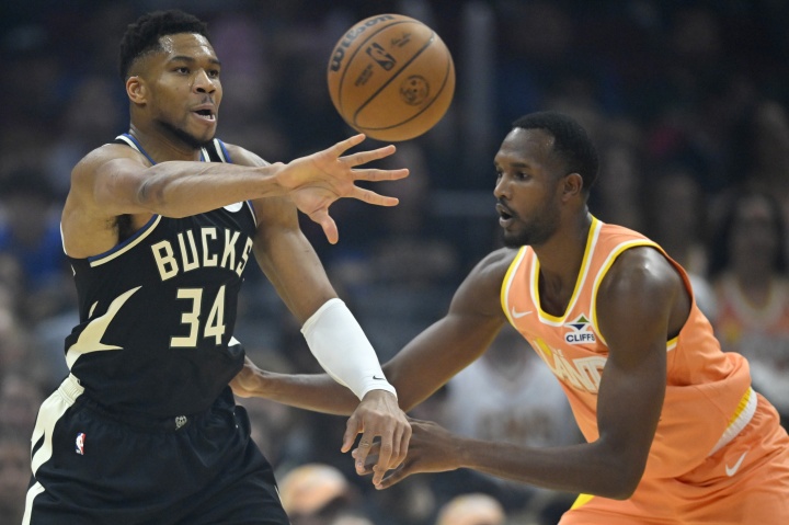 为其放弃字母哥&布朗&老詹!莫布里能证明自己配得上骑士的期待吗 为其放弃字母哥&布朗&老詹!莫布里能证明自己配得上骑士的期待吗