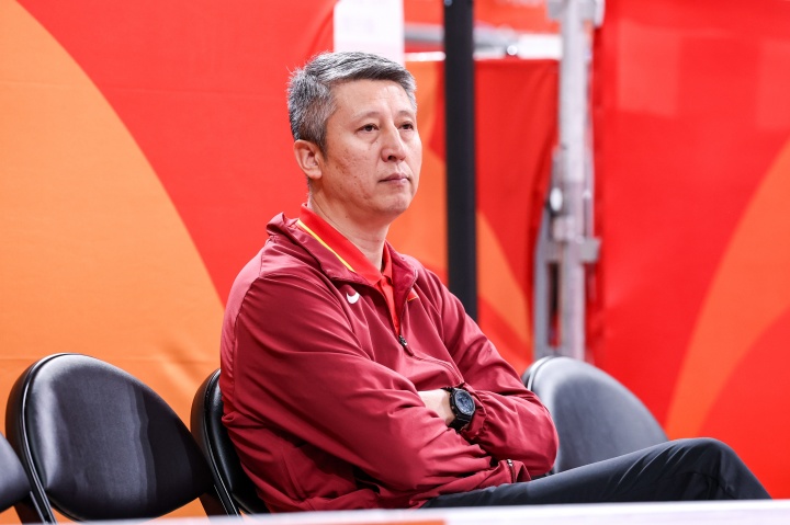 贺天举:以后男篮不必远赴欧美学习 直接去日本学习观摩就行 贺天举:以后男篮不必远赴欧美学习 直接去日本学习观摩就行