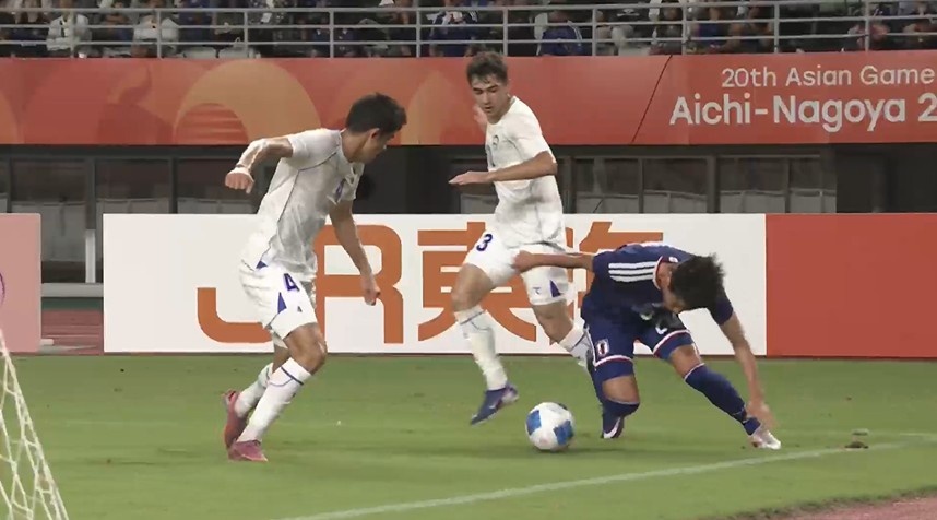 87分钟绝平!U23日本点球10-9乌兹别克斯坦进决赛 将与韩国争金牌 87分钟绝平!U23日本点球10-9乌兹别克斯坦进决赛 将与韩国争金牌